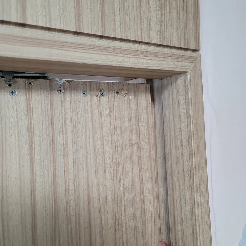 포켓도어수리 시공 사례 — 손잡이 · 매립 자물쇠 교체